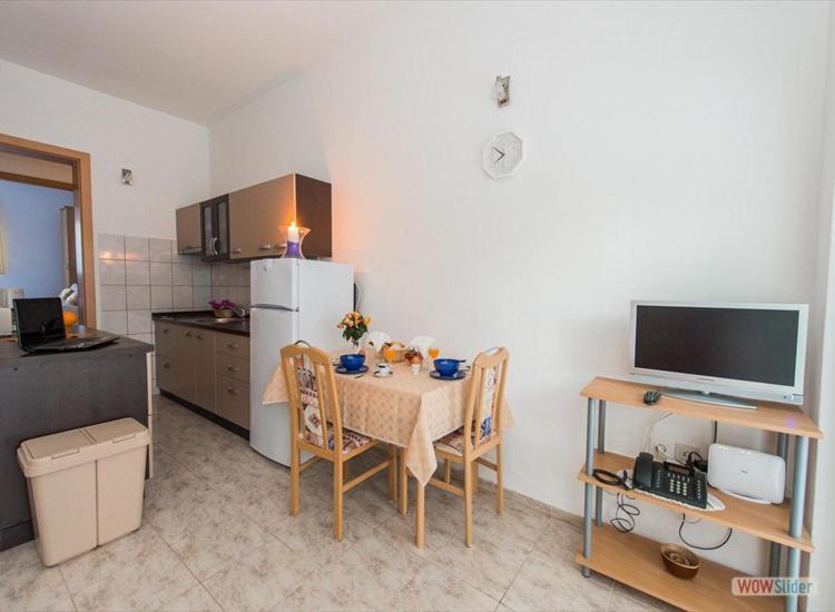 Apartmani Aria Rogoznica  Exteriör bild