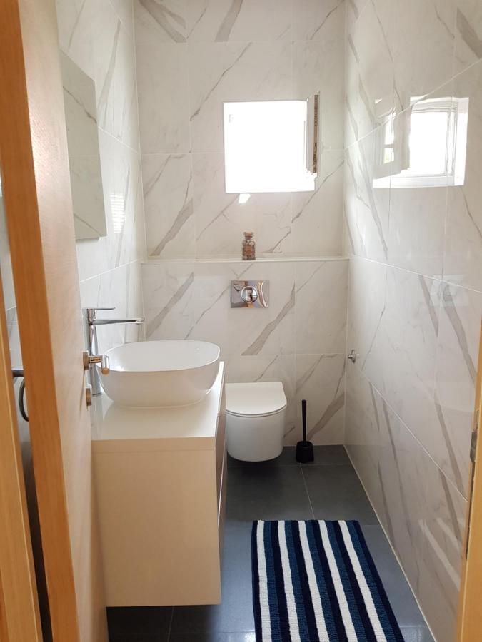 Apartmani Aria Rogoznica  Exteriör bild